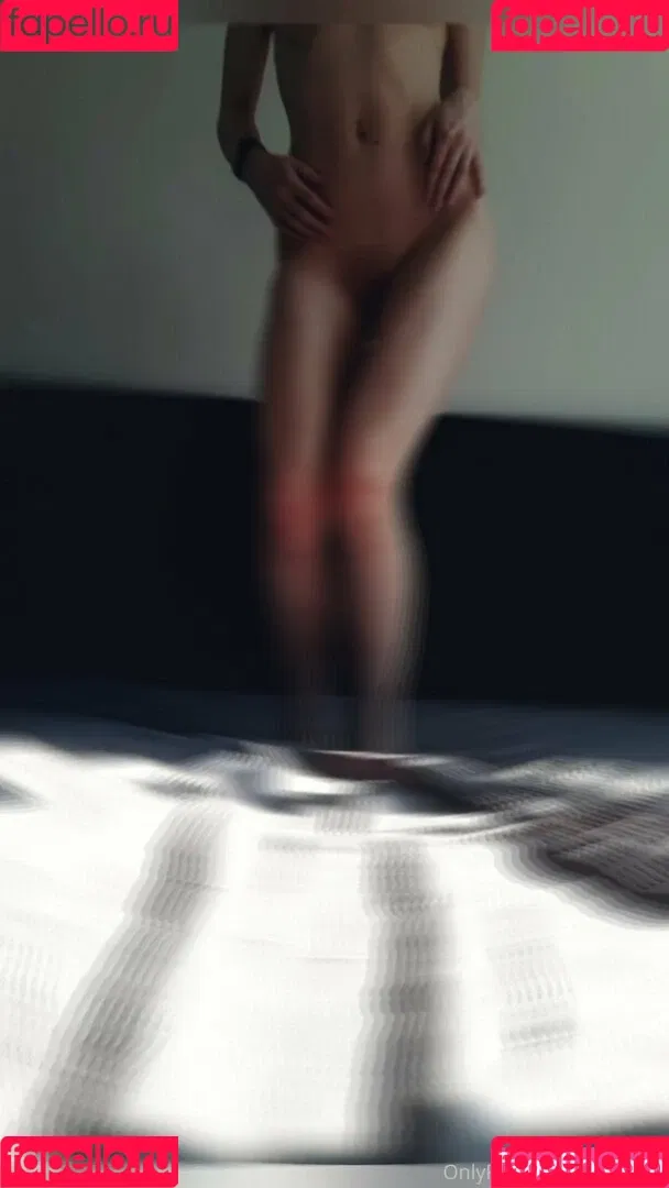 miamoar Onlyfans Photo Gallery 