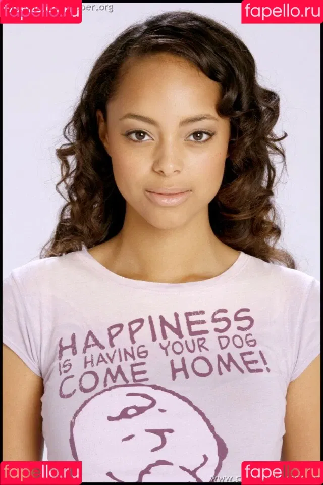 Amber Stevens West Onlyfans Photo Gallery 