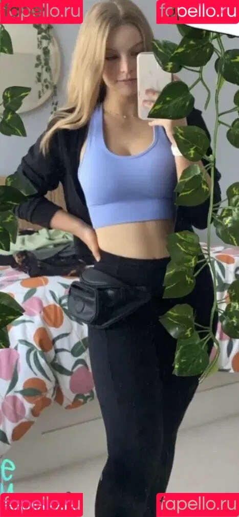 Meg_155 Onlyfans Photo Gallery 