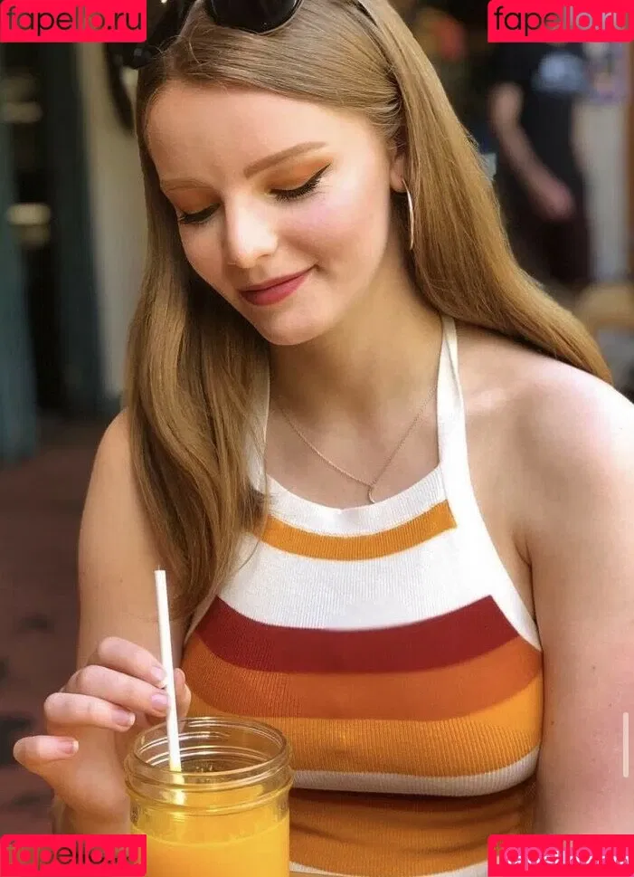 Meg_155 Onlyfans Photo Gallery 