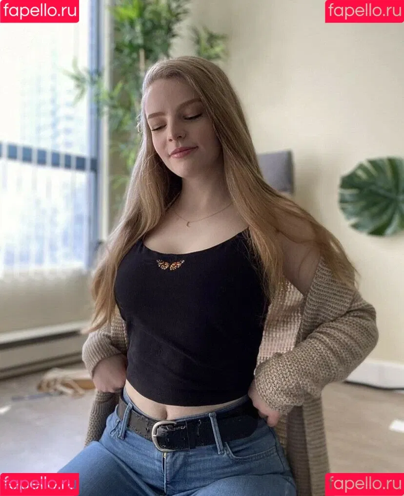 Meg_155 Onlyfans Photo Gallery 