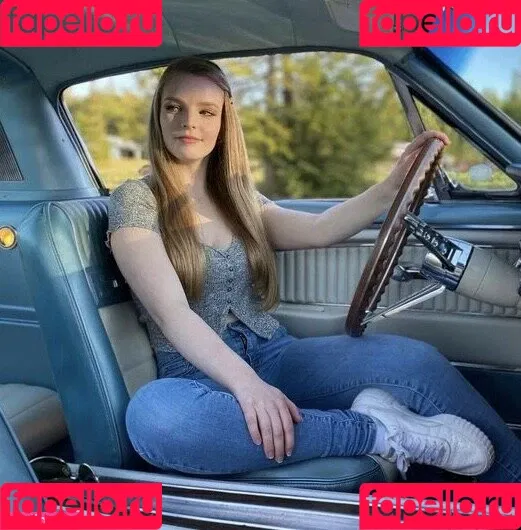 Meg_155 Onlyfans Photo Gallery 