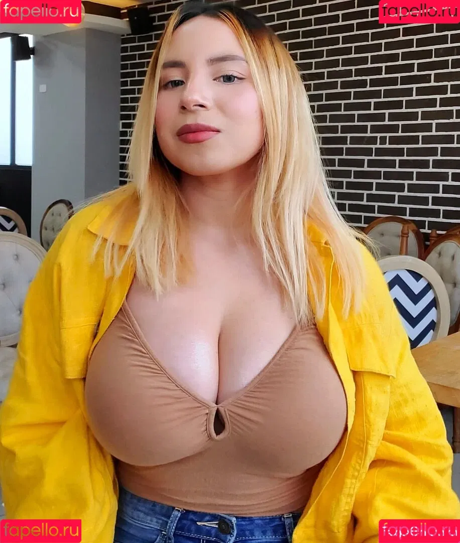 Edilma Angel Onlyfans Photo Gallery 