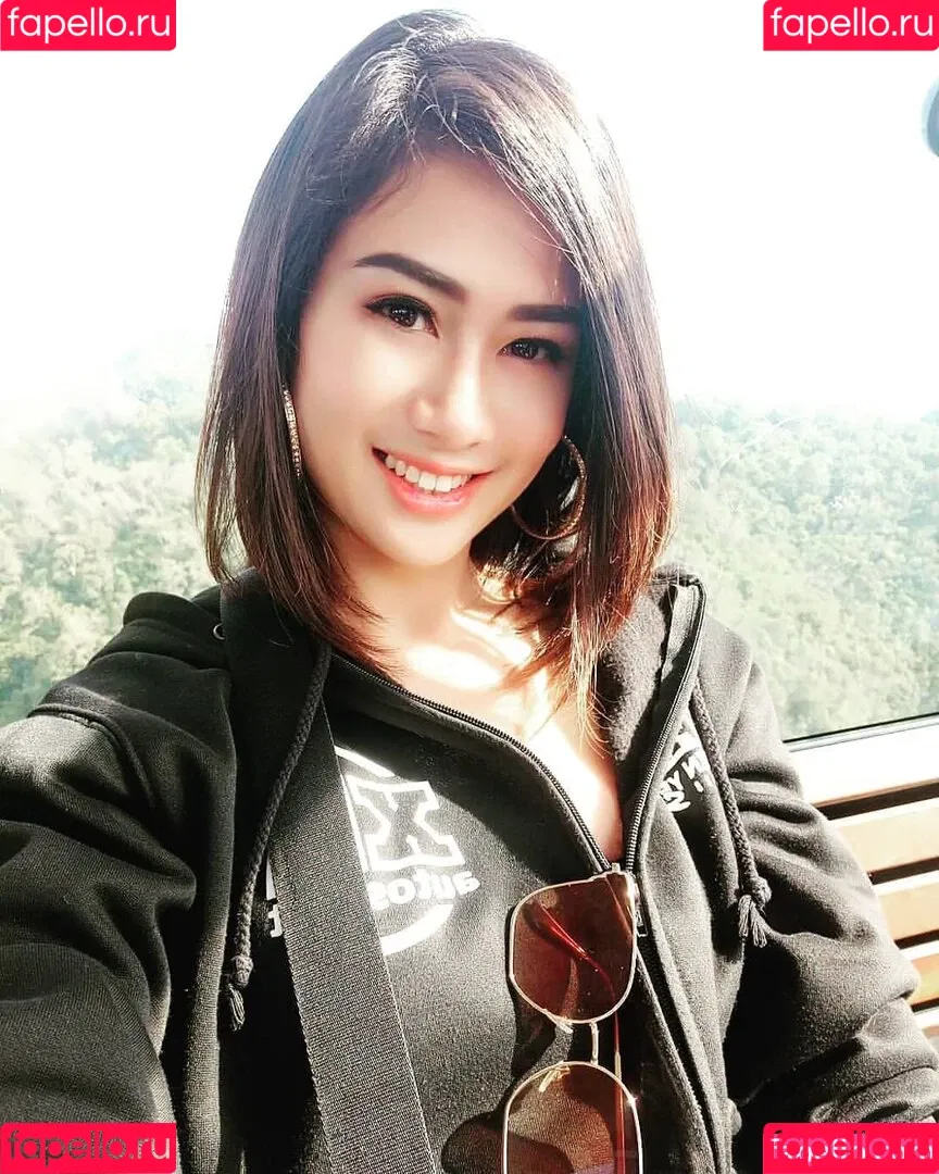 Saowalak Saifak Onlyfans Photo Gallery 