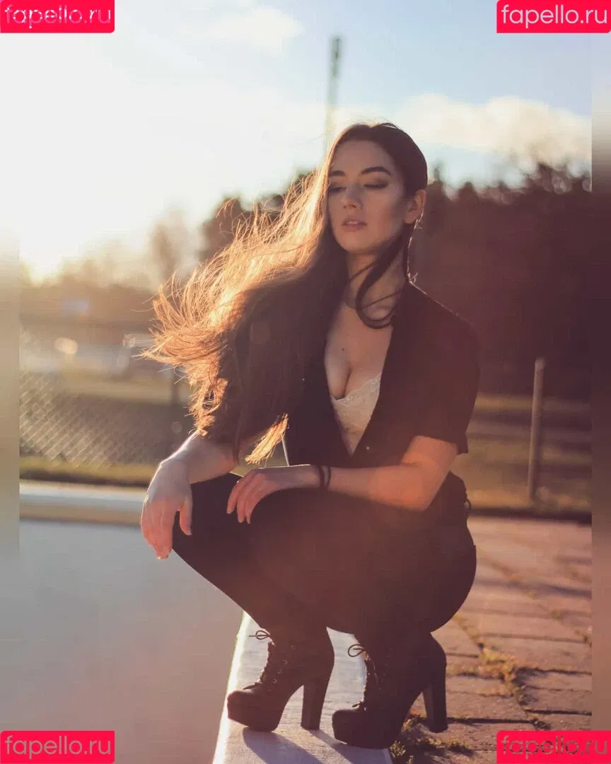 Miss Mikkaa Onlyfans Photo Gallery 