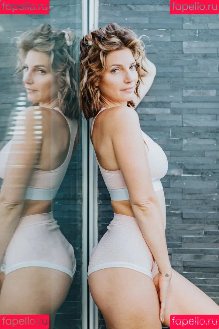Telerealite Onlyfans Photo Gallery 