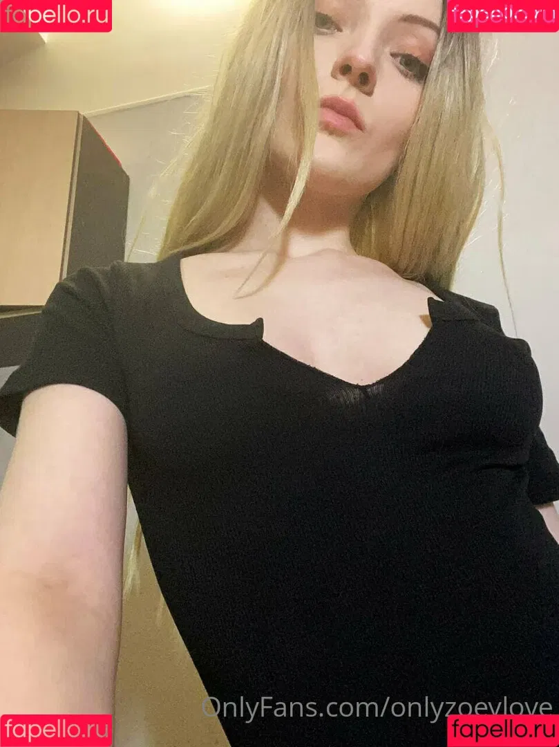 onlyzoeylove Onlyfans Photo Gallery 