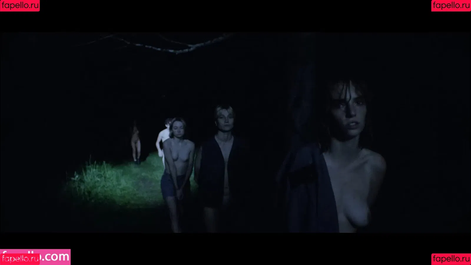 Maya Hawke Onlyfans Photo Gallery 