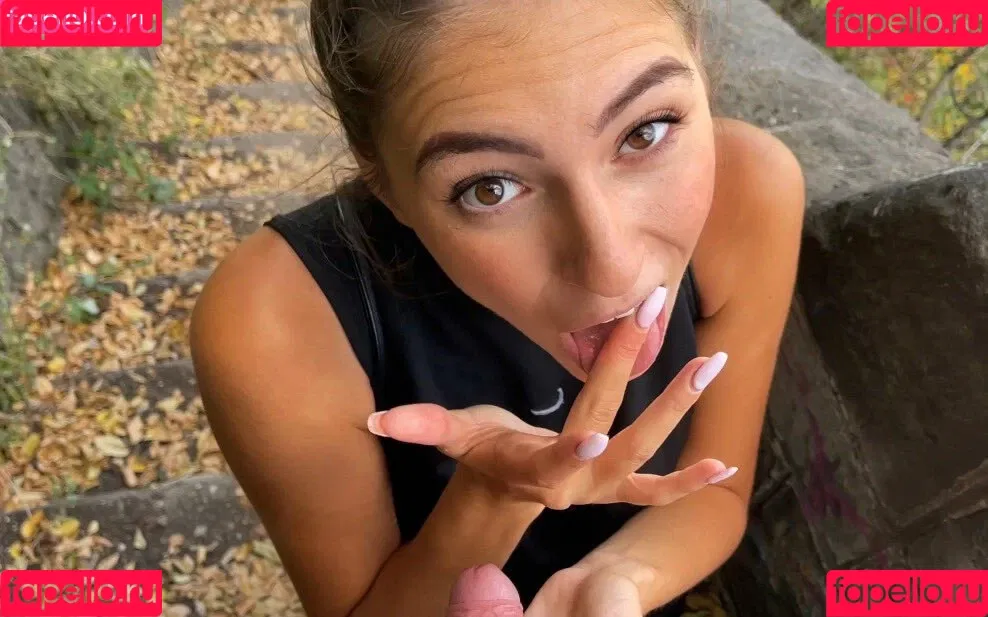 Yoya Grey Onlyfans Photo Gallery 