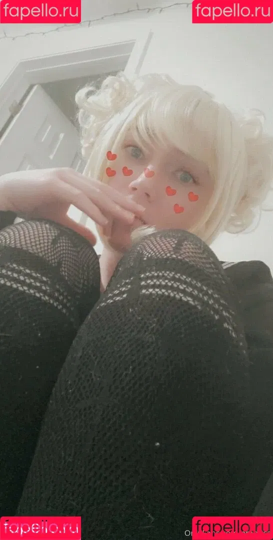 embitss Onlyfans Photo Gallery 