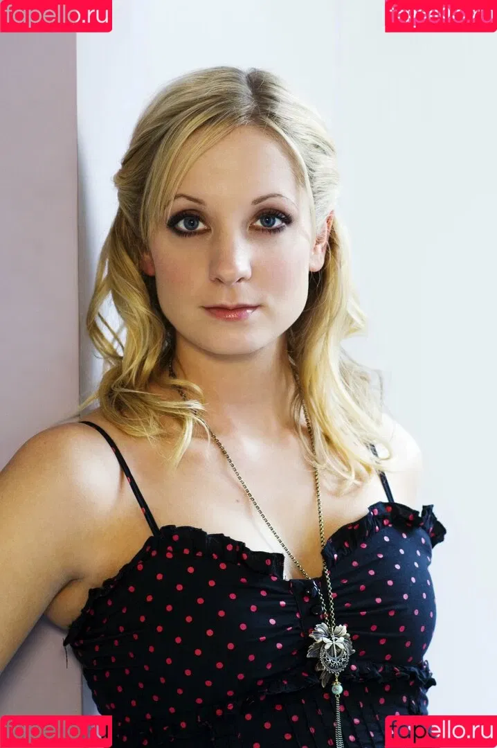 Joanne Froggatt Onlyfans Photo Gallery 