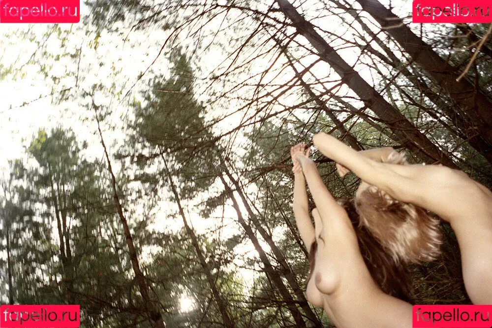 Abbey Lee Kershaw Onlyfans Photo Gallery 