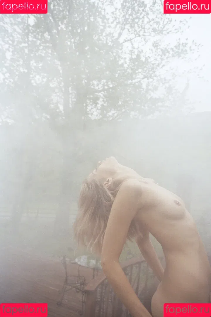 Abbey Lee Kershaw Onlyfans Photo Gallery 