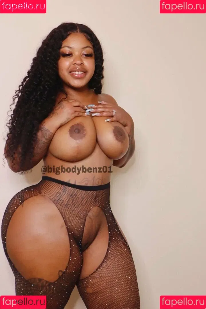 uktittygoddess Onlyfans Photo Gallery 