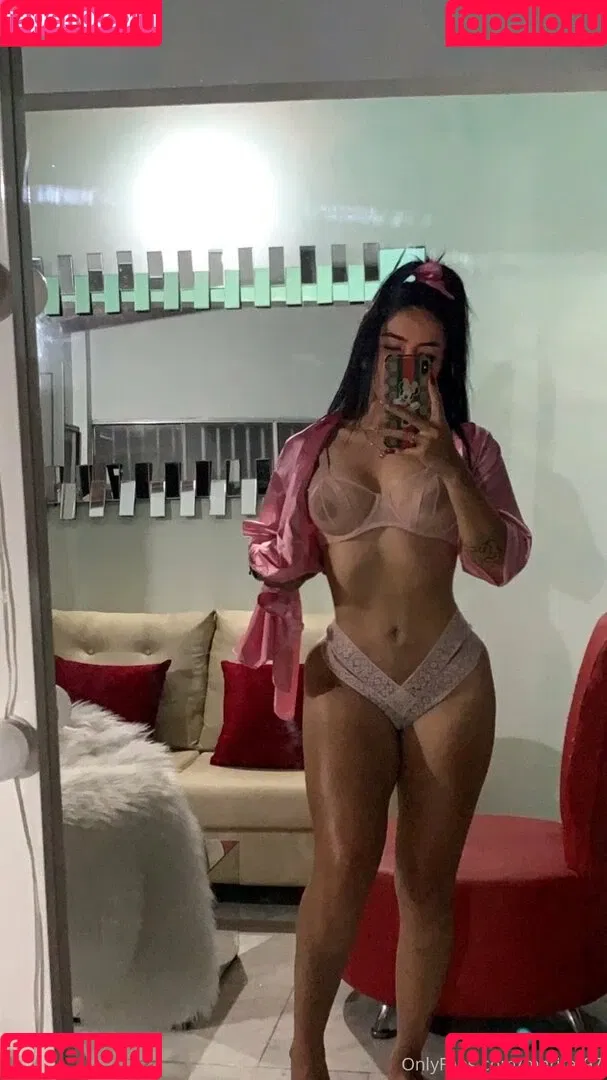 marifer97 Onlyfans Photo Gallery 
