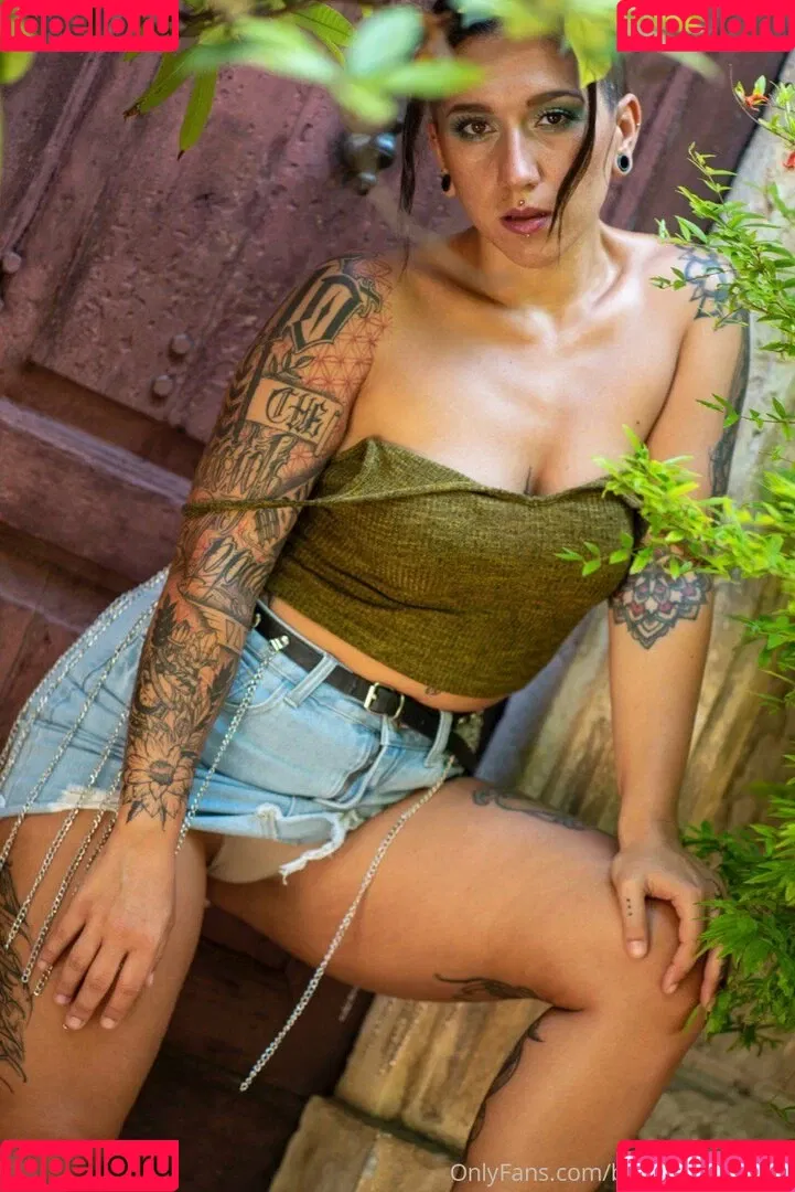 bubblybuumfree Onlyfans Photo Gallery 