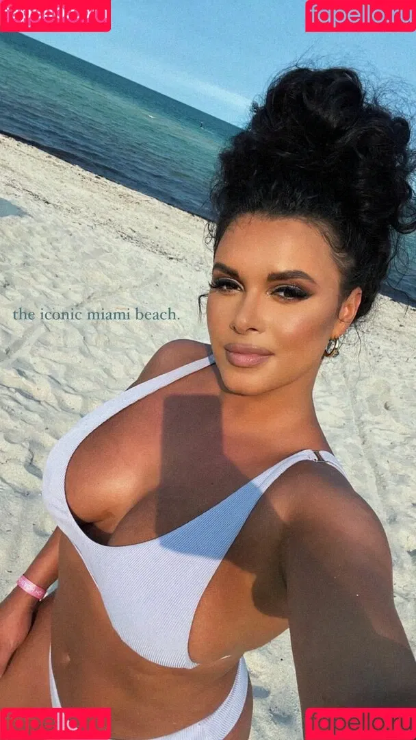 Joy Taylor Onlyfans Photo Gallery 