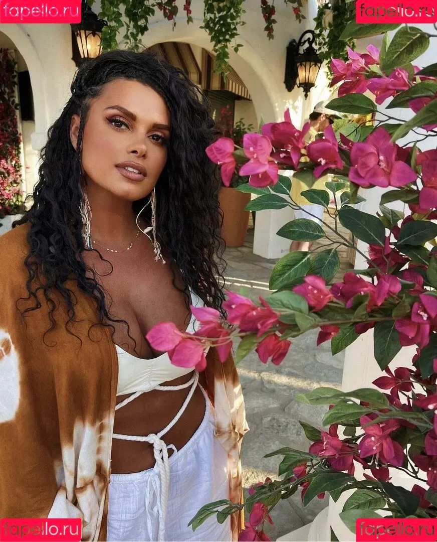 Joy Taylor Onlyfans Photo Gallery 