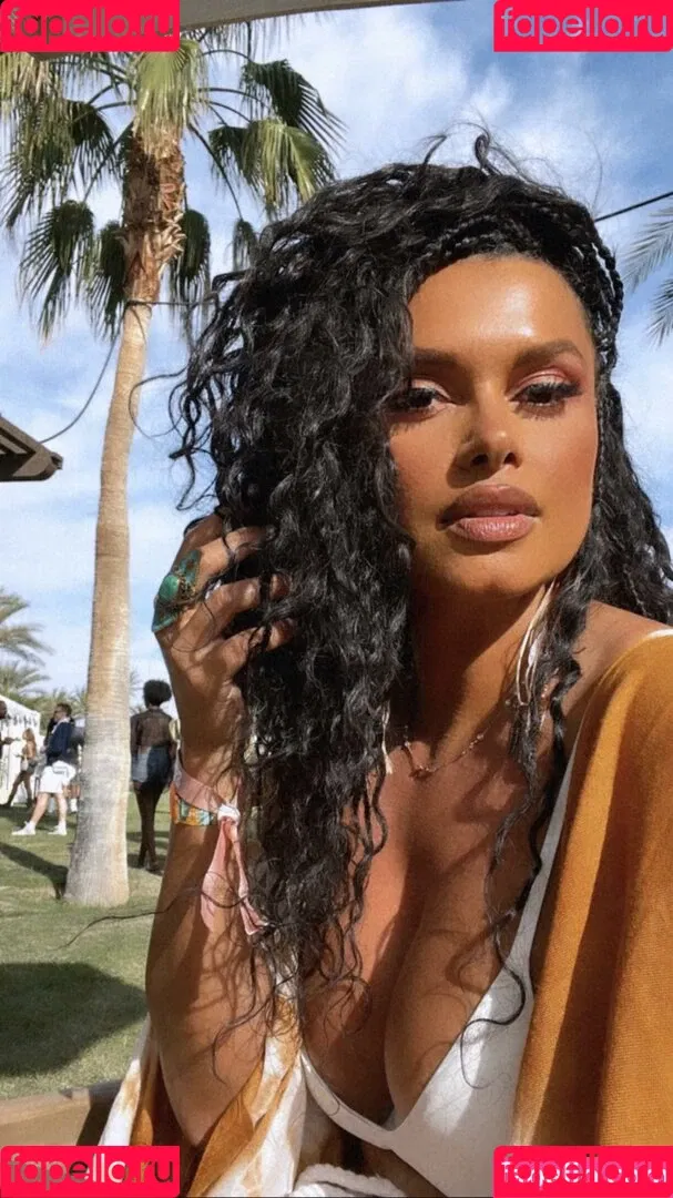 Joy Taylor Onlyfans Photo Gallery 