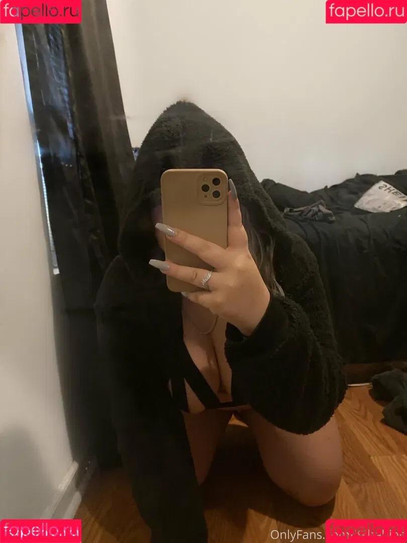 itsbabieh Onlyfans Photo Gallery 