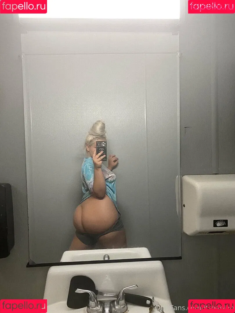 itsbabieh Onlyfans Photo Gallery 