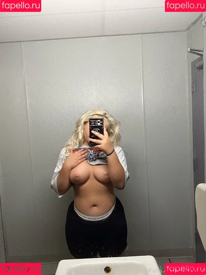 itsbabieh Onlyfans Photo Gallery 