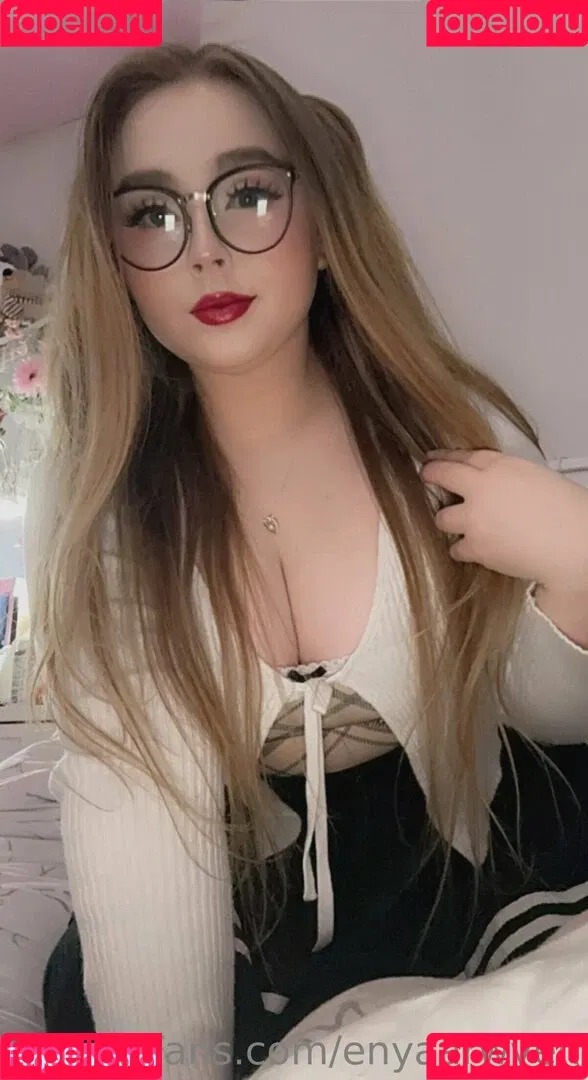 Enyaarwyen Onlyfans Photo Gallery 