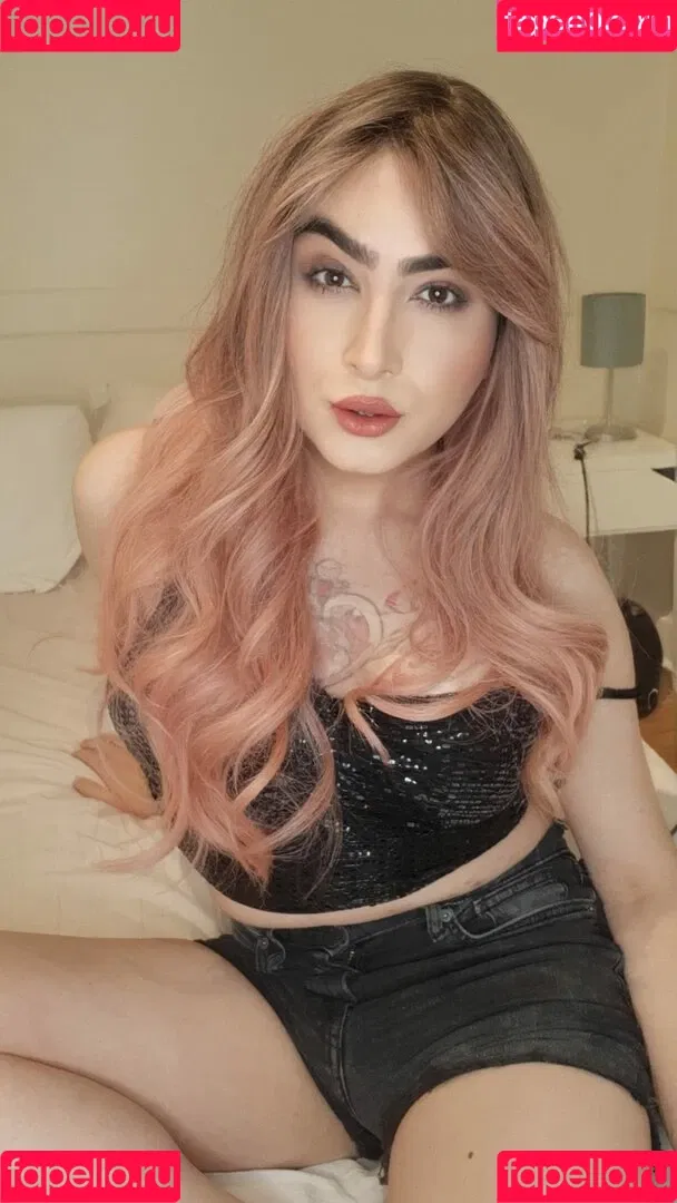 Miss Yuna Onlyfans Photo Gallery 