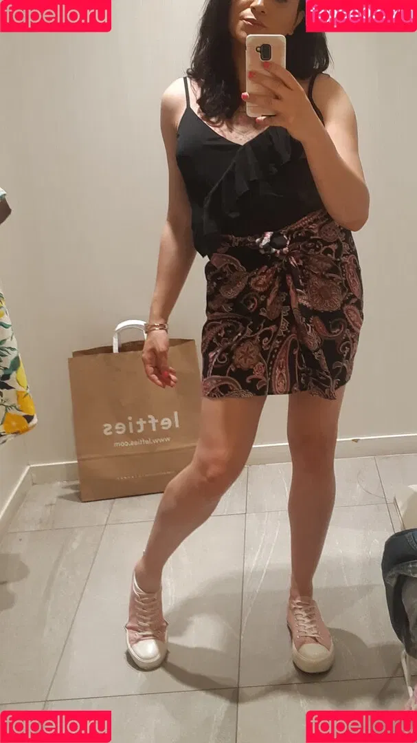 Miss Yuna Onlyfans Photo Gallery 