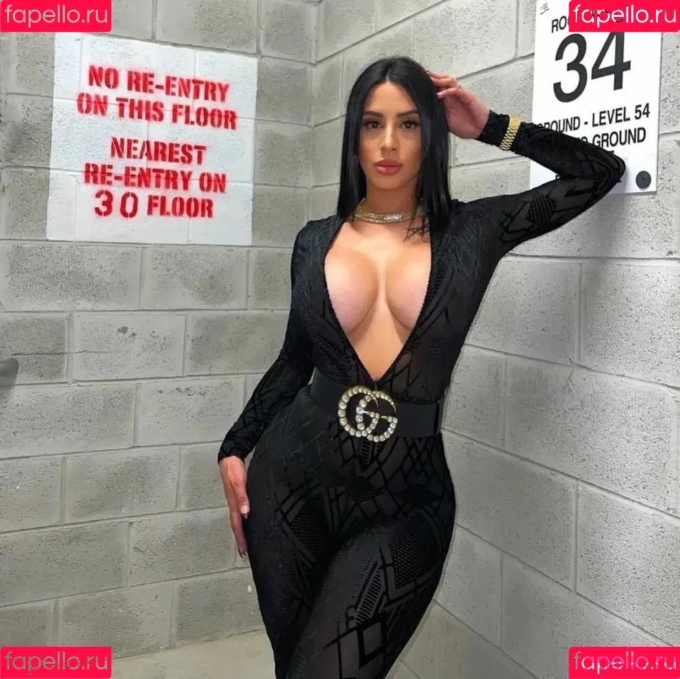 Jasleen Brar Onlyfans Photo Gallery 