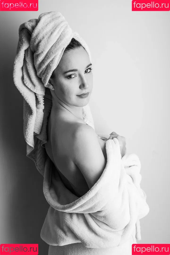 Lula Bon Tsukino Onlyfans Photo Gallery 
