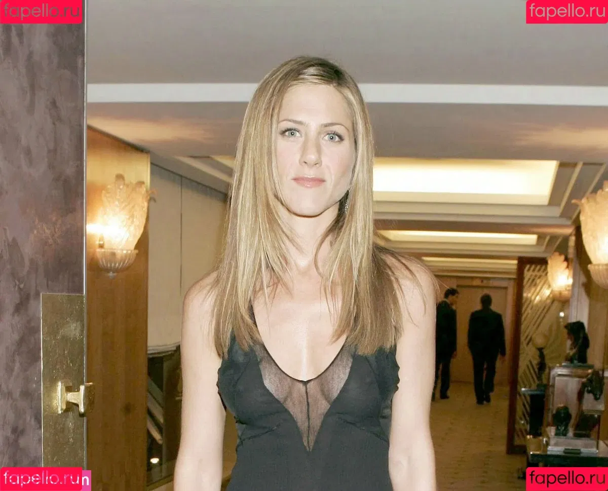 Jennifer Aniston Onlyfans Photo Gallery 