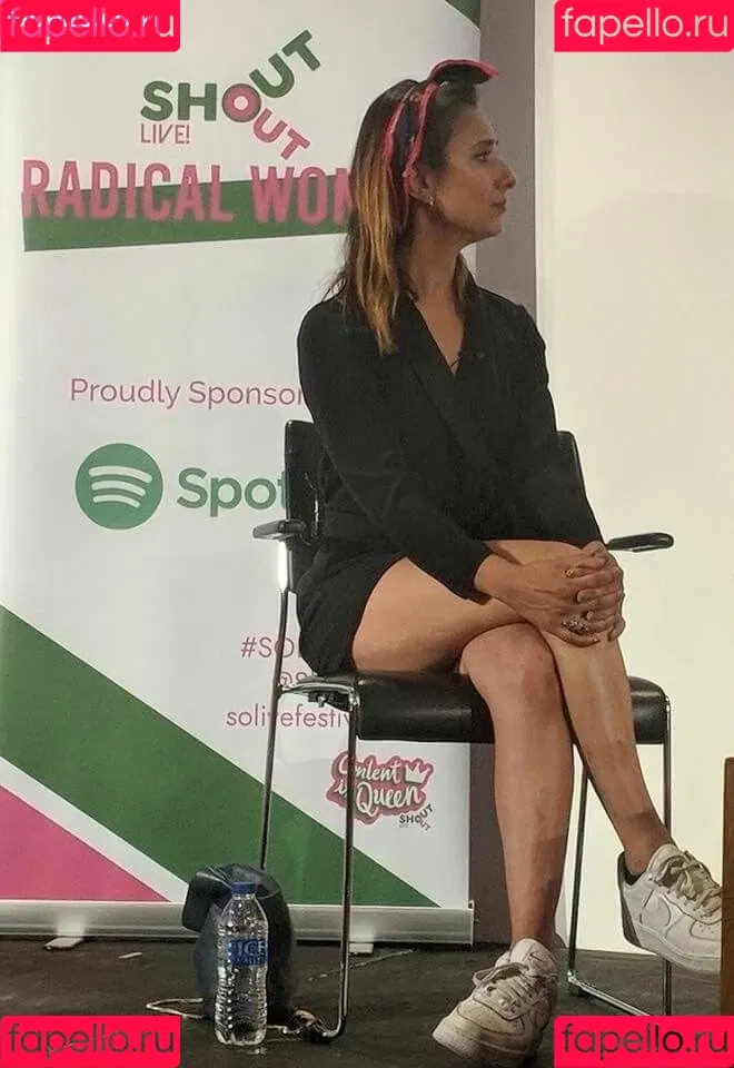 Anita Rani Onlyfans Photo Gallery 