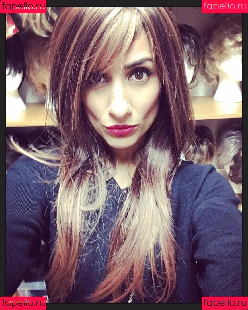 Anita Rani Onlyfans Photo Gallery 
