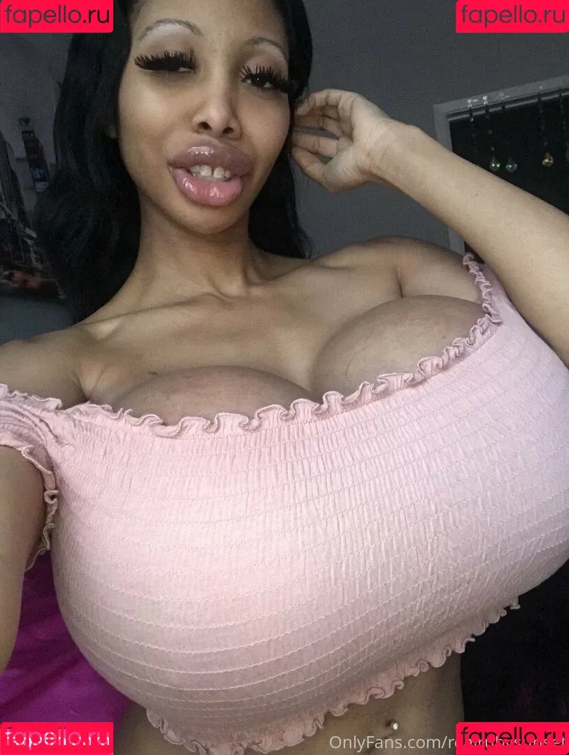 realrubysunset Onlyfans Photo Gallery 