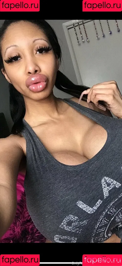 realrubysunset Onlyfans Photo Gallery 