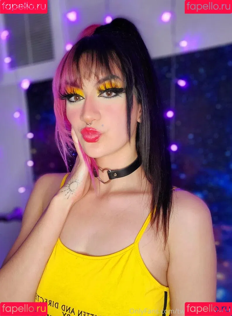 twilightprinxess1 Onlyfans Photo Gallery 