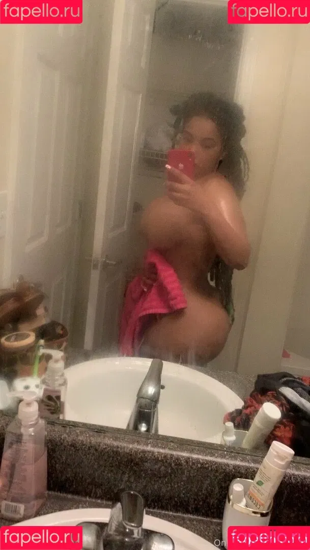 Raychiel Onlyfans Photo Gallery 