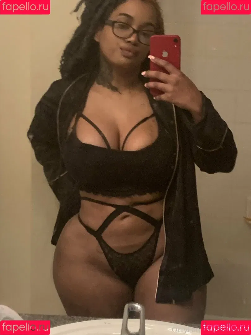 Raychiel Onlyfans Photo Gallery 