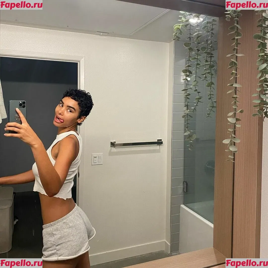 Naressa Valdez Onlyfans Photo Gallery 