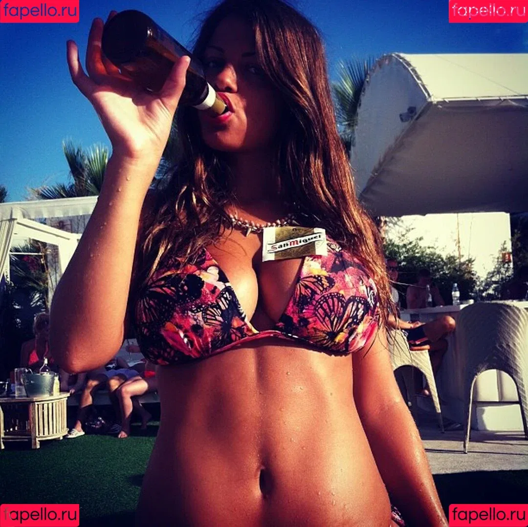 Lauren Fardon Onlyfans Photo Gallery 