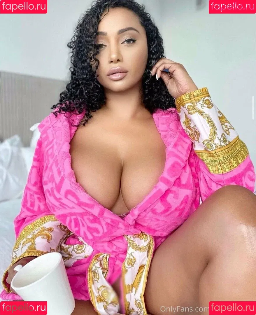 British Olivia Onlyfans Photo Gallery 