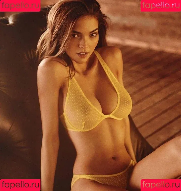 Colleen Cole Onlyfans Photo Gallery 