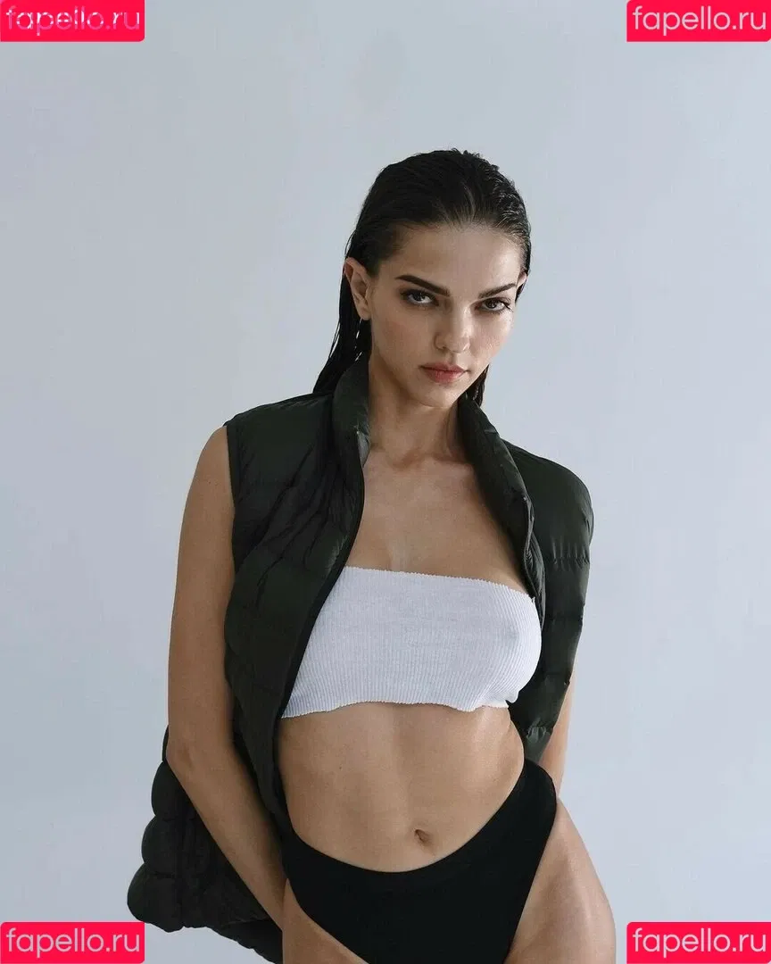 Colleen Cole Onlyfans Photo Gallery 