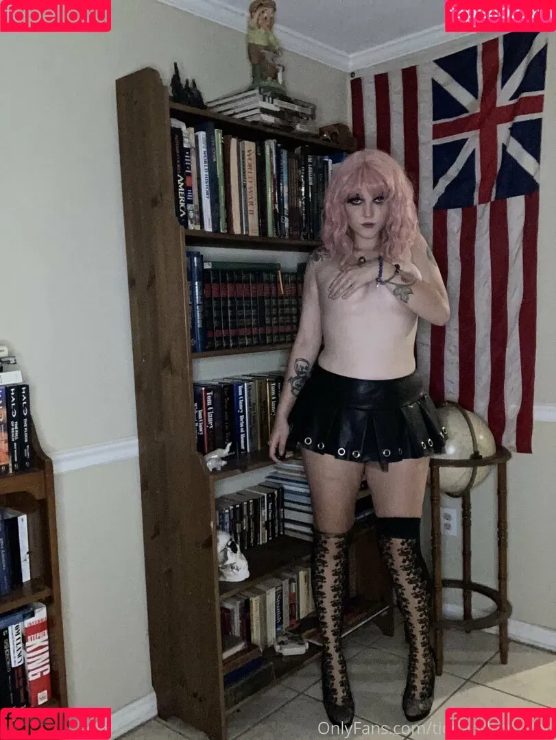 martianincharge Onlyfans Photo Gallery 