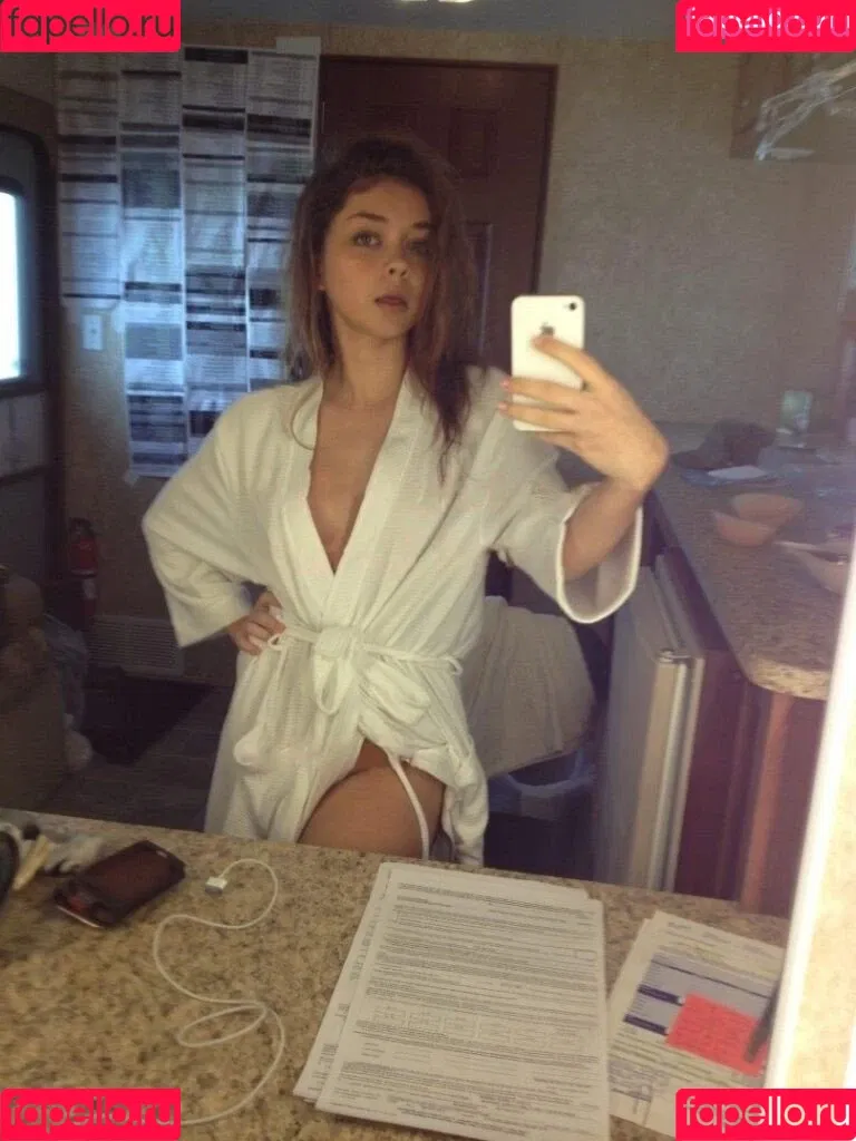 Sarah Hyland Onlyfans Photo Gallery 