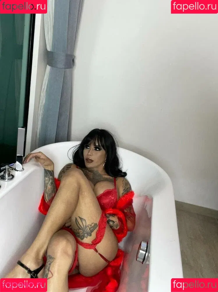 Legacy Mess Onlyfans Photo Gallery 