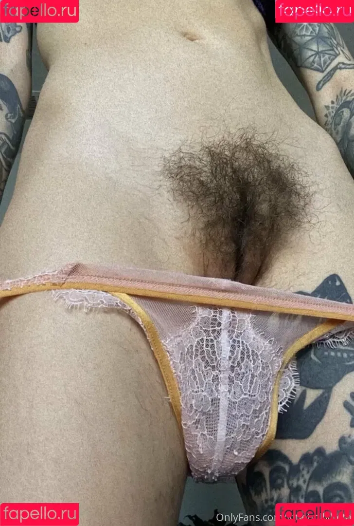 Littlehollybeth Onlyfans Photo Gallery 