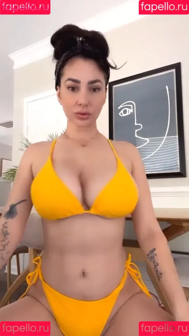 Shay Laren Onlyfans Photo Gallery 