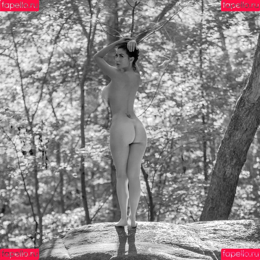 Shay Laren Onlyfans Photo Gallery 